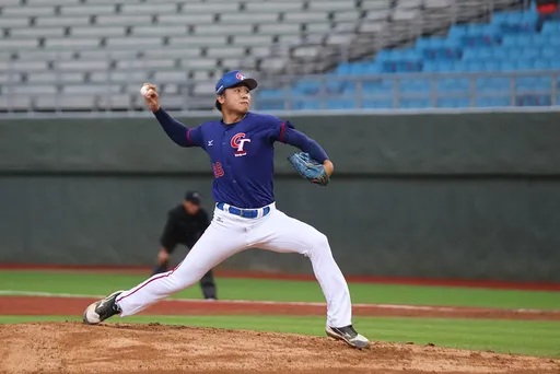 大專2位「火球男」有望旅美！還有另一位20歲潛力新秀也跟上