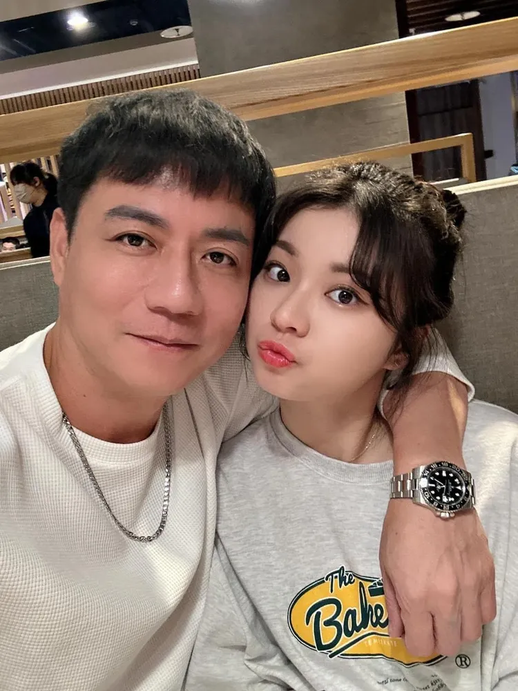 陳隨意跟女兒陳欣妤感情好。翻攝陳欣妤臉書