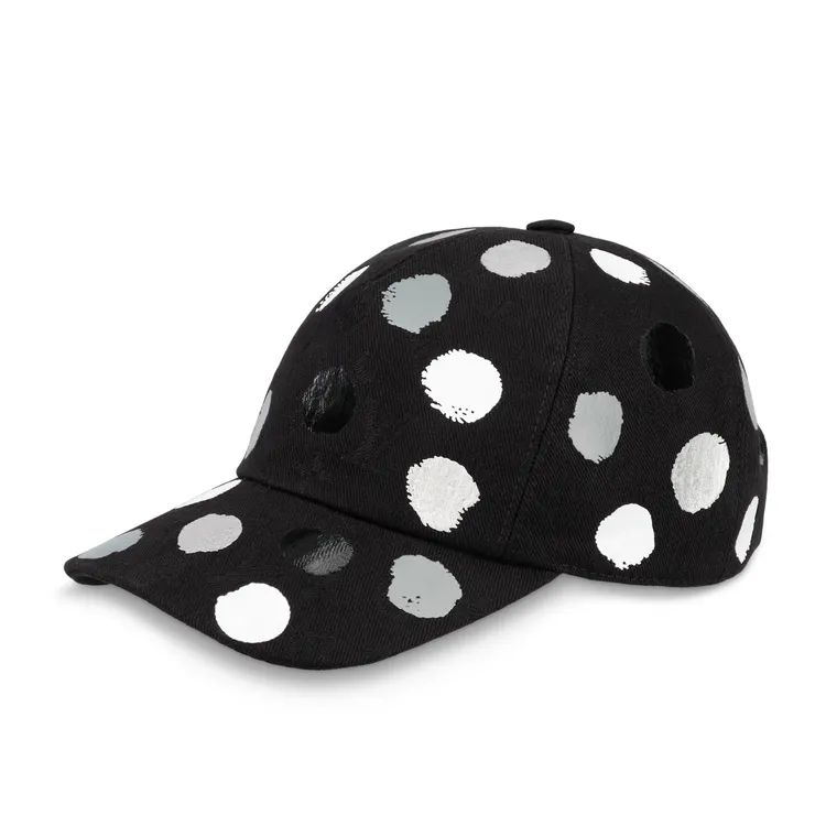 LV x草間彌生系列Painted Dots棒球帽，2萬8100元。翻攝LV官網