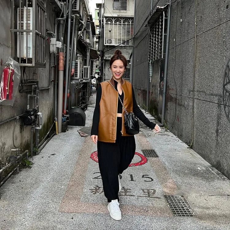 廖曉喬的美照，引來另一美麗孕媽吳姍儒讚「真的超美」。翻攝sandywis IG