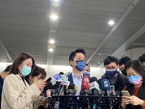 柯市府8年也超徵210億!天龍人6千元外還有現金拿? 蔣萬安給答案了