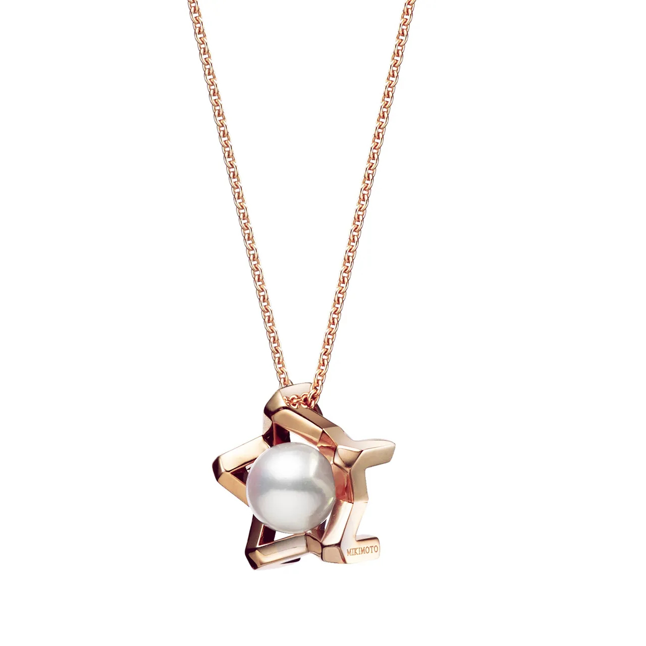 MIKIMOTO M Collection星型粉紅金珍珠墜鍊,8萬2000元。品牌提供