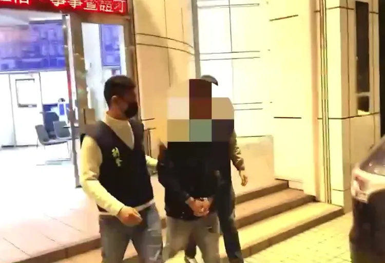 陳男遭警方依法送辦。翻攝畫面