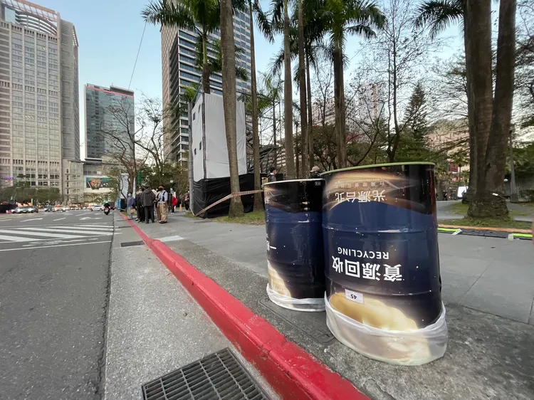 因應台灣燈會做臨時設置。彭欣偉攝