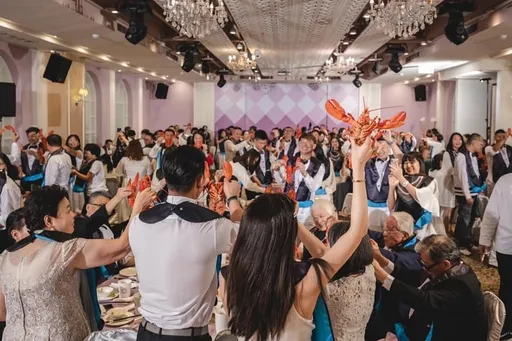 女星曝屏東婚宴「每人一隻龍蝦」超霸氣 「南部特有厚禮數人情味」