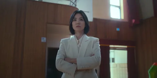 一次看懂宋慧喬《黑暗榮耀》17年復仇計劃!翻垃圾、學圍棋7舉動超前部署