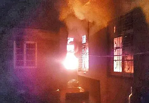 翁仁賢趁家人吃年夜飯時潑汽油縱火，造成6人慘死。警方提供