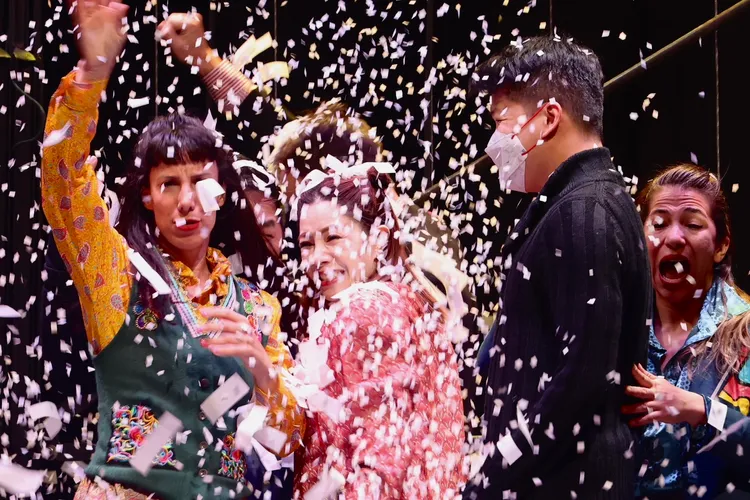 徐懷鈺演出《極限震撼》帶來不一樣的視覺效果。林林攝