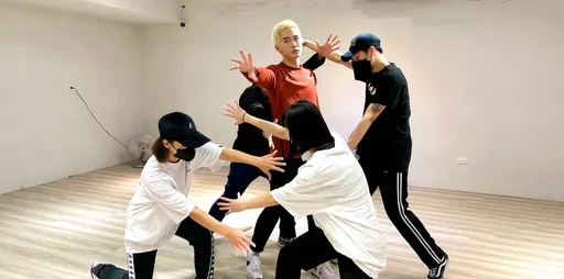 小樂生日演唱會倒數唱跳不間斷　神祕嘉賓線索曝光