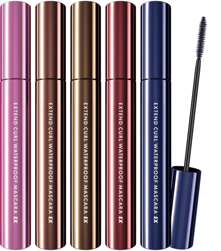 1028飛激長瞬翹防水睫毛膏EX系列，85折價332元。業者提供