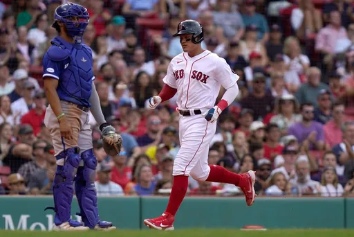 補充役男婉拒打經典賽惹議 張育成回應:總有一天為我鼓掌