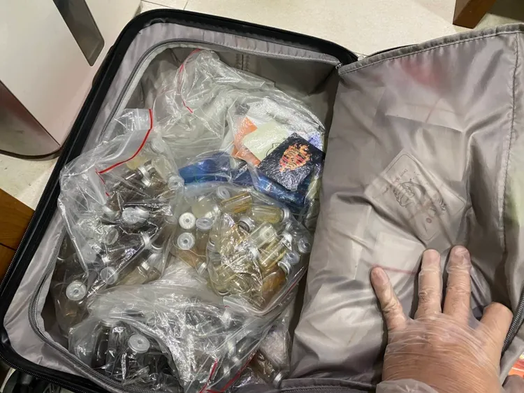 警方查獲大量毒品。翻攝畫面