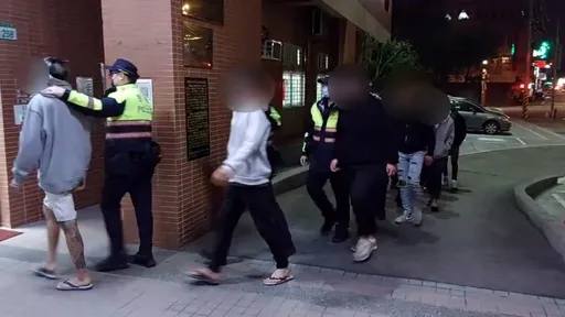 為女爭風吃醋!桃園男撂8惡煞 逼新歡握爆裂物炸爛左手