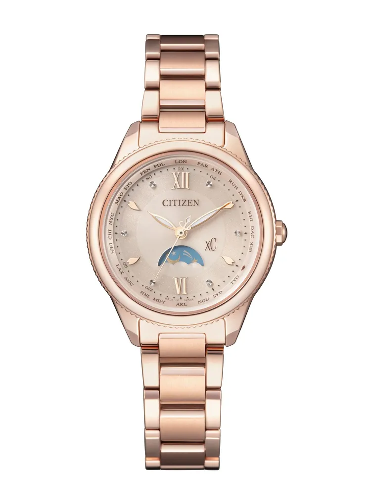 心蕊．台灣限定款EE1003-68W腕錶，以鈦金屬材質打造錶殼與鍊帶，並鍍上輕盈浪漫粉紅金色，展現新春美好氣息，3萬900元。品牌提供