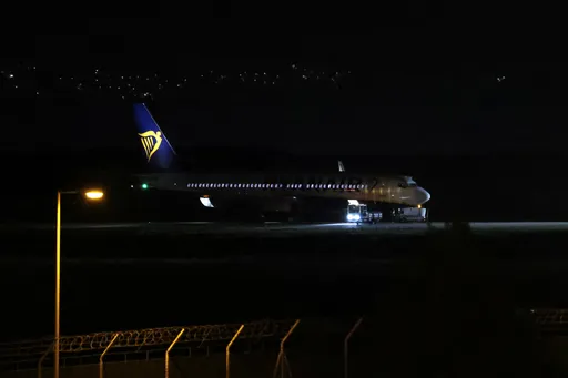 瑞安航空班机惊传炸弹威胁 匈牙利、希腊出动战机护航