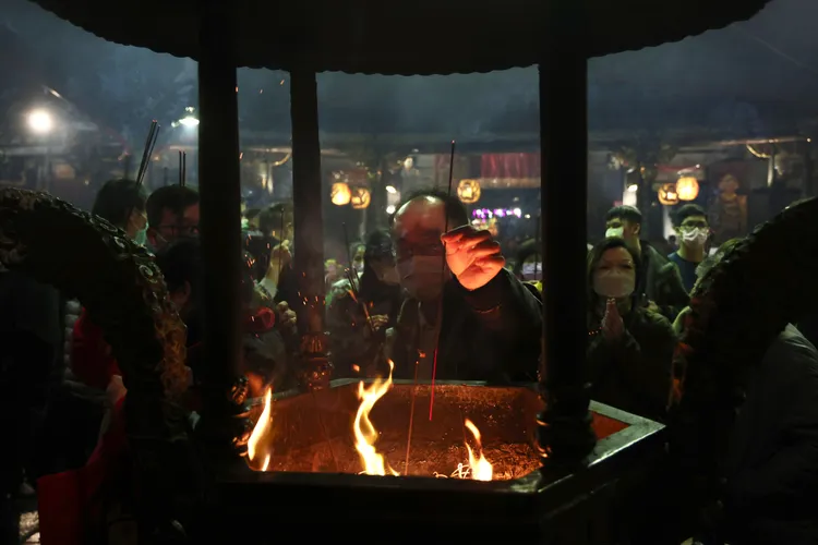 保安宮的生理籤建議，生意人要好好檢討自己的做生意方式。林林攝