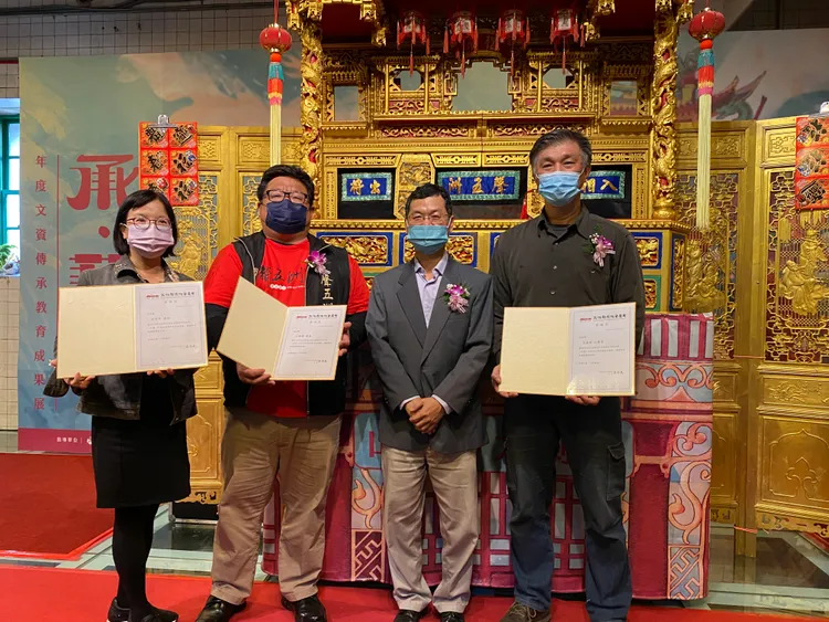 文資局希望透過教育與工藝傳承結合，能朝「一校一文資，一校一工藝」目標邁進。文資局提供