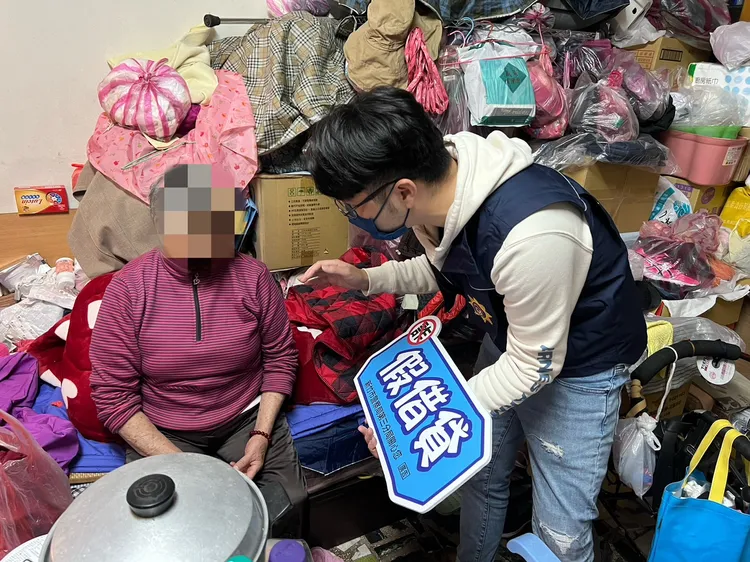 警方同時也在現場進行「防竊、防詐、防搶」的宣導，讓長輩們免於受害。警方提供
