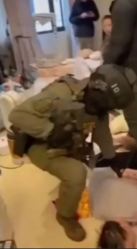 警方制伏杯幫成員。翻攝畫面