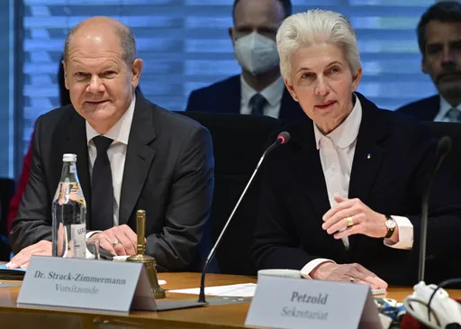 德國會國防委員會主席領軍 自民黨議員團1/9訪台