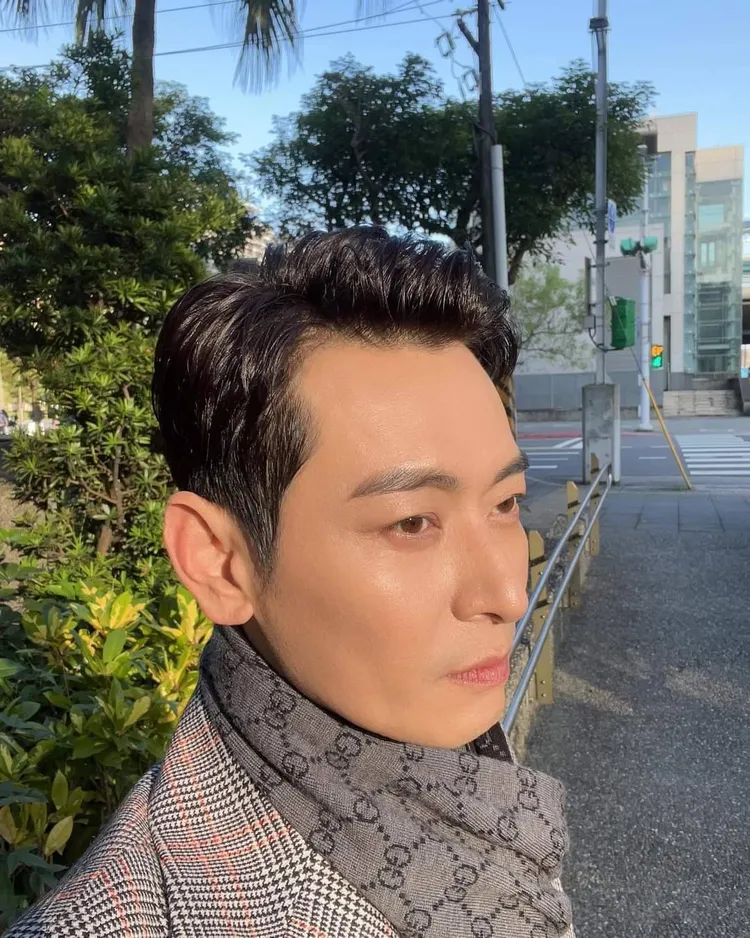 陳冠霖病毒型腸胃炎依然硬撐上工拍戲。翻攝陳冠霖臉書