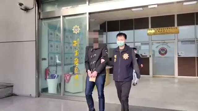 警方逮獲詐騙集團主嫌陳姓男子。讀者提供