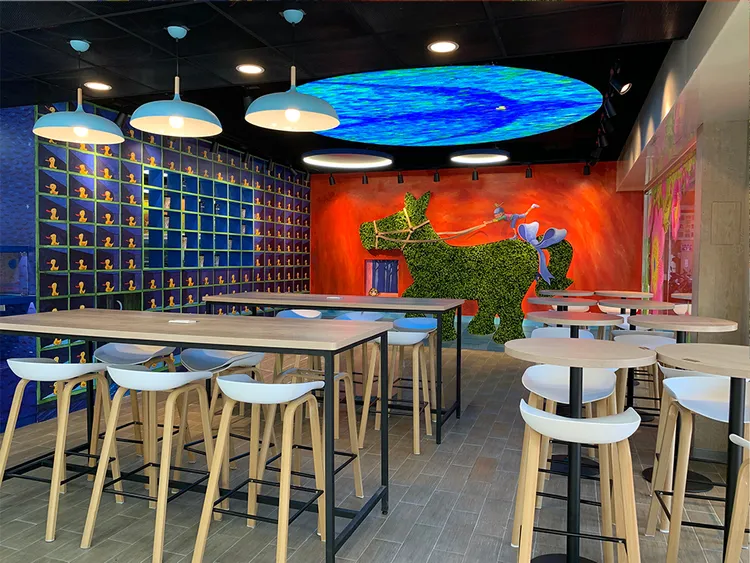 萊爾富新竹護城河店。業者提供