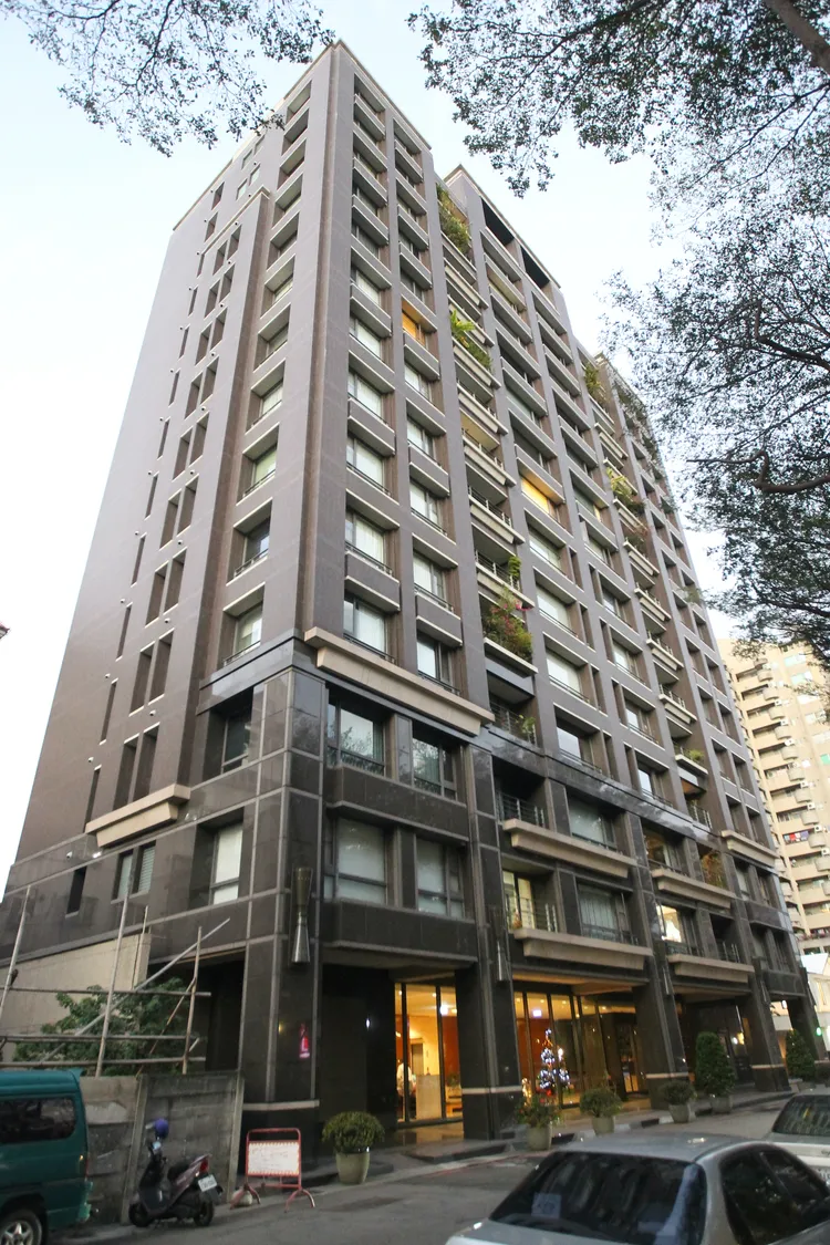 大塊文章雖屋齡21年，但外觀看起來仍相當新穎。張喆喜攝