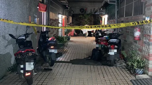 「我剛殺了4個人」除夕夜自首！莽男不滿鄰居圍爐太吵　持雙刀上門砍人