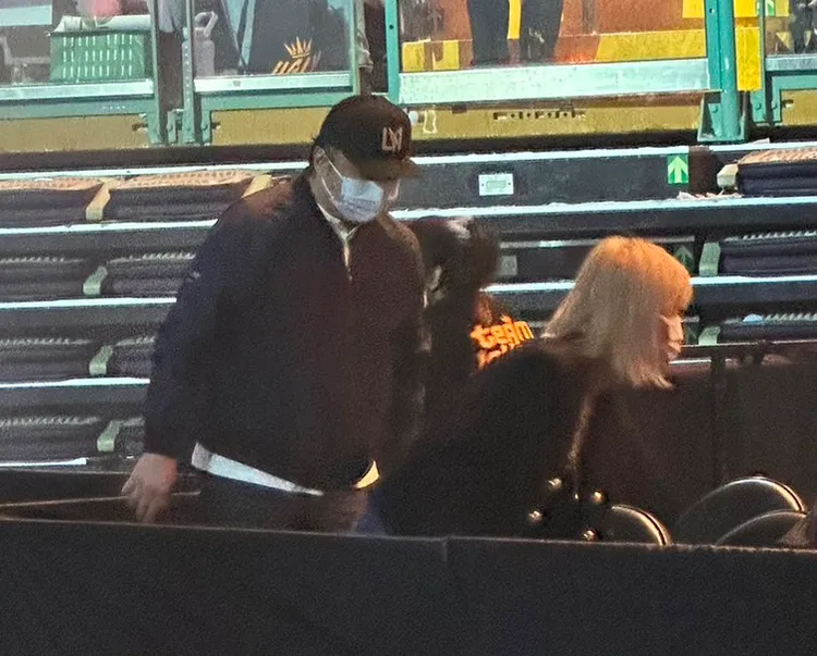 邱士楷與老婆入座。林丞偉攝