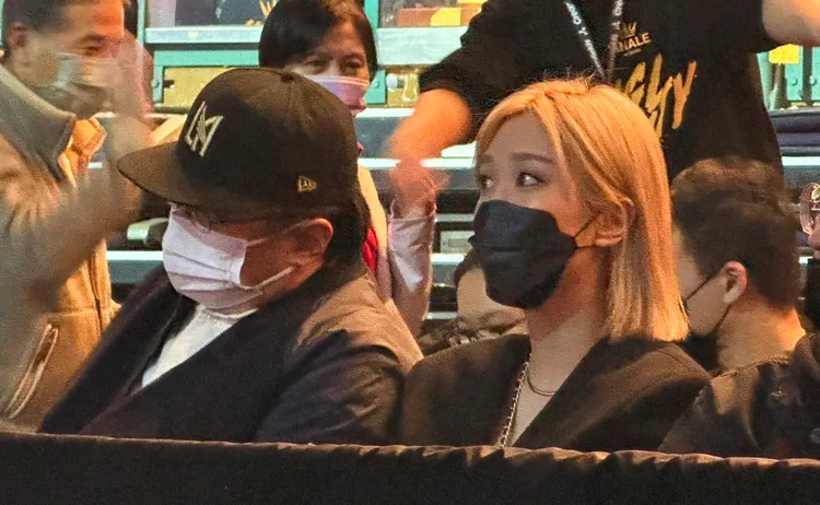 邱士楷與老婆。林丞偉攝