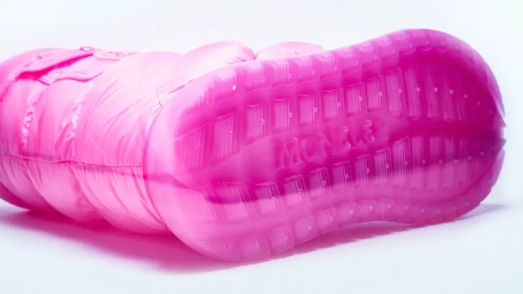 Gaia Pocket Mid搭載抓地防滑鞋底，兼具穿著安全性與舒適感。品牌提供