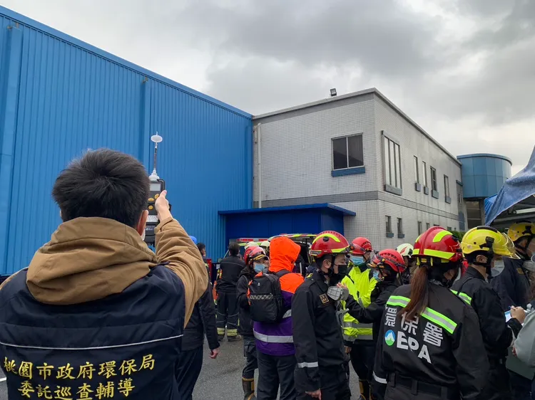 環保局派員到場監測。桃園市環保局提供