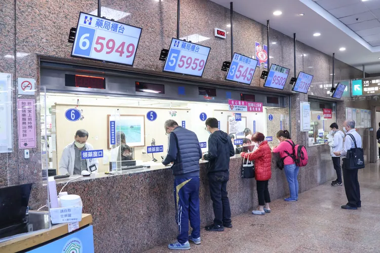 健保單次住院自付上限調高。資料照片