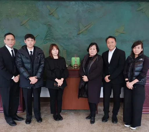 張克帆上海接父親驟逝噩耗後染疫煎熬 終趕回台送爸最後一程