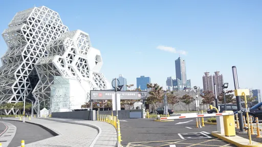 高雄房市走春|山海河港齊聚南高雄 亞灣建設打造智慧城