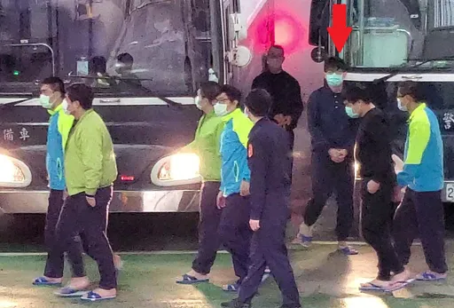 Steaker涉吸金數億! 創辦人牢裡過年