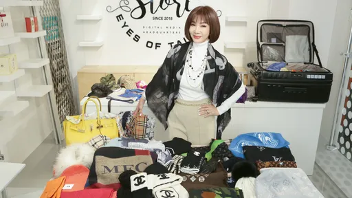 獨家|陳美鳳名牌開箱Burberry大披肩繡芳名 貪靚愛馬仕絲巾當繃帶用