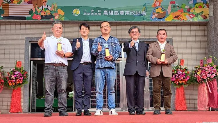 「 2023全國蓮霧及棗優質管理果園評鑑」計22組獎項，高雄市優質棗農就包辦21個獎項。農業局提供