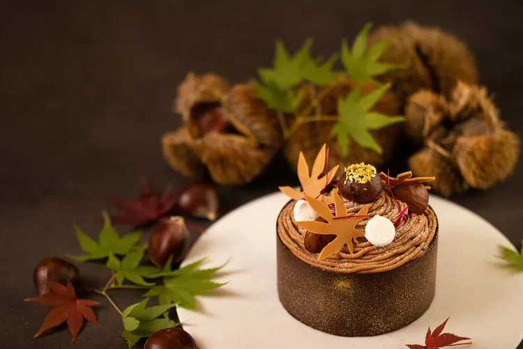 「蒙布朗蛋糕(mont-blanc)」使用嘉義阿里山栗子，果實鬆軟鮮甜，呈現出蒙布朗的細緻與香濃。業者提供