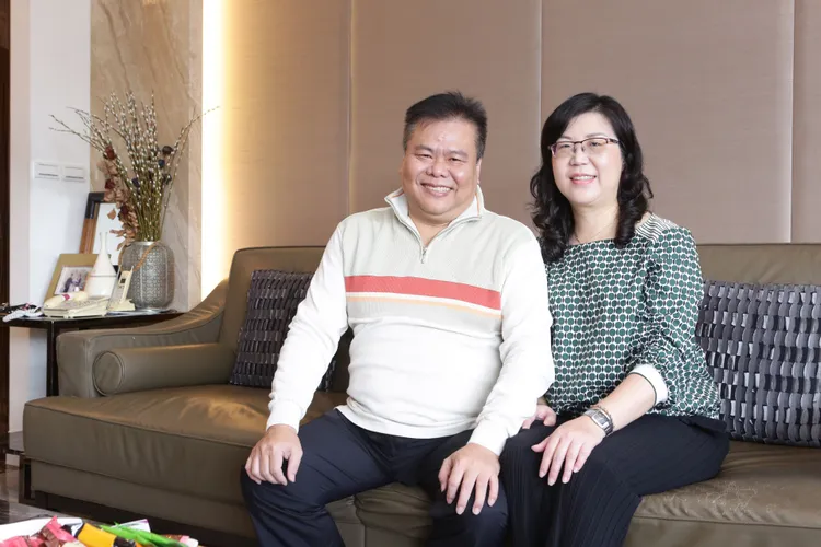 張世芳與老婆、兒子一家三口住在新莊自宅。朱世閎攝