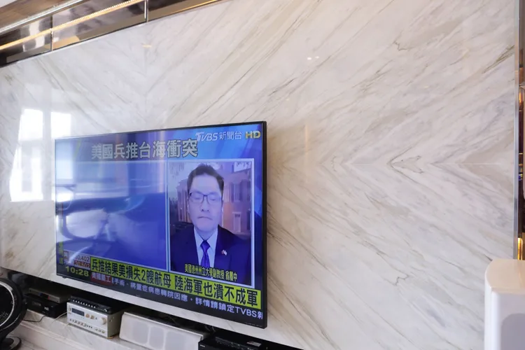 張世芳自宅72坪，以高級石材、土色系等點綴設計。朱世閎攝