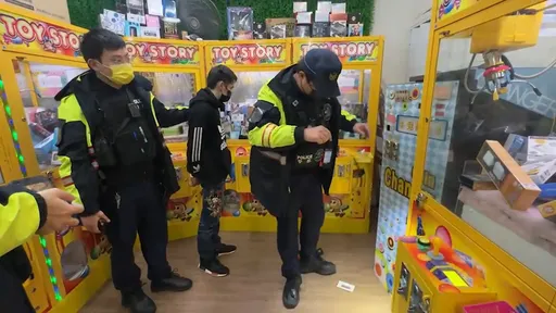 竊賊開贓車還偷娃娃機店 下班警巡查撞見當場活逮