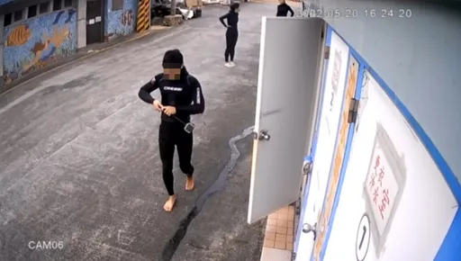 獨家|潛水教練攜GoPro進淋浴間 疑偷拍被抓包!因這關鍵讓他不起訴