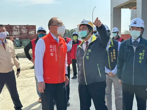 台南榮家遷建案進度超前 馮世寬視察大讚黃偉哲市府團隊真用心