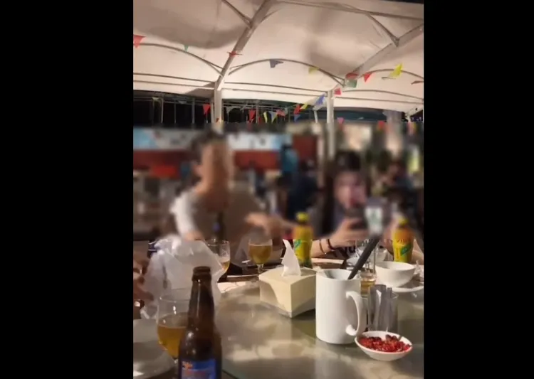 吳姓女魔頭佯稱招待旅遊，誘騙女子赴柬國賣淫。警方提供