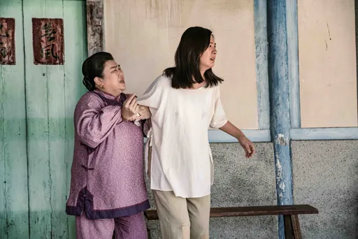 安心亞借腹產子後不避「溢奶」畫面 搞笑問媽:有看到我乳頭嗎?