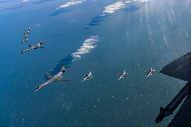 美軍與南韓軍機聯合軍演，意在反制北韓。美聯社/南韓國防部