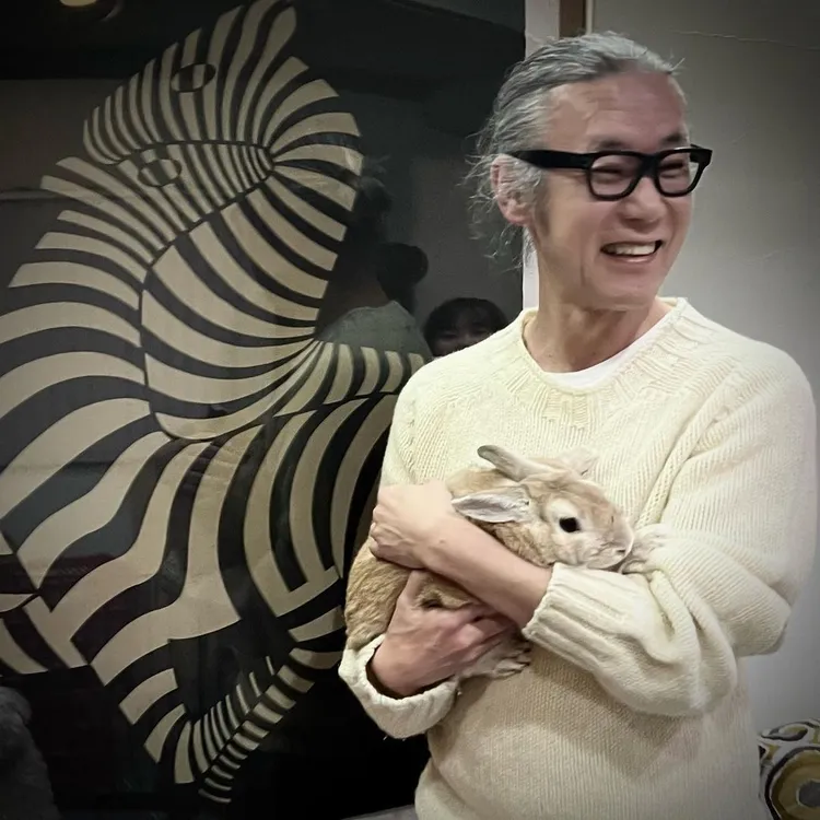 藝術家Shinsuke Kawahara相當喜愛兔子。翻攝shinsuke_kawahara IG