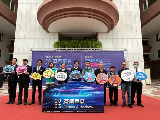 228連假去定了!台南車展邀千萬超跑助陣 搖滾演唱會卡司更迷人